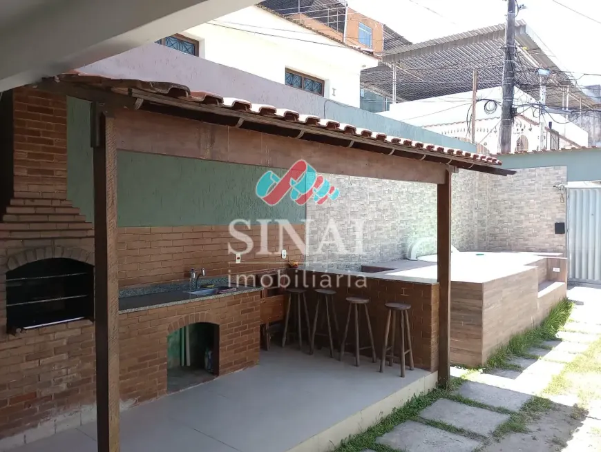 Foto do imóvel - Casa à venda com 2 quartos, 2 suítes, 2 banheiros e 2 vagas na garagem próximo à Estação.