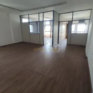 Conjunto Comercial / Sala à venda, 86m² no Vila Mathias, Santos