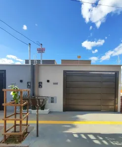 Casa com 2 Quartos à venda, 93m² no Residencial Brisas da Mata, Goiânia