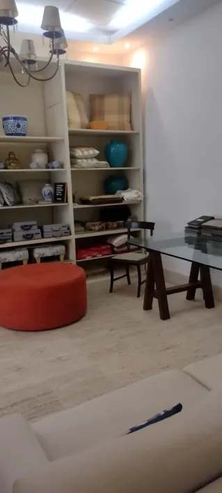 Foto do imóvel - Casa à venda com 3 quartos, 3 banheiros e 3 vagas na garagem próxima ao Metrô Botafogo em
