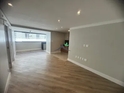 Apartamento com 2 Quartos para venda ou aluguel, 68m² no Alphaville I, Salvador