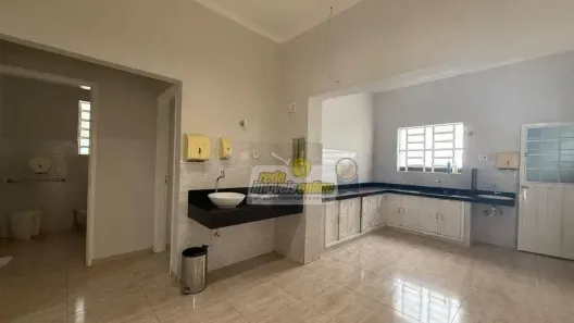 Conjunto Comercial / Sala para alugar, 156m² no Centro, Uberaba