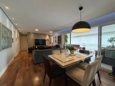 Apartamento com 3 Quartos à venda, 143m² no Vila Gumercindo, São Paulo