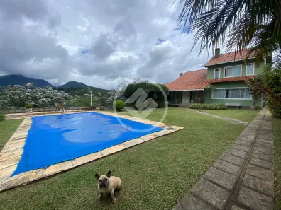 Casa de Condomínio com 4 Quartos à venda, 263m² no Golfe, Teresópolis