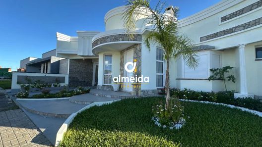 Casa com 3 Quartos à venda, 200m² no Camobi, Santa Maria