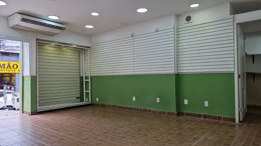 Foto do imóvel - Ponto comercial/Loja/Box para alugar com 1 quarto, ar-condicionado e elevador no condomínio em