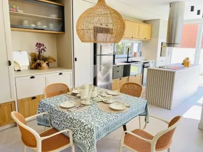 Casa de Condomínio com 5 Quartos à venda, 267m² no Campeche, Florianópolis