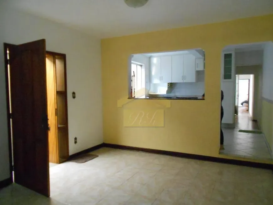Foto do imóvel - Casa à venda com 2 quartos, 1 suíte, 130 m², 3 banheiros e 2 vagas na garagem em