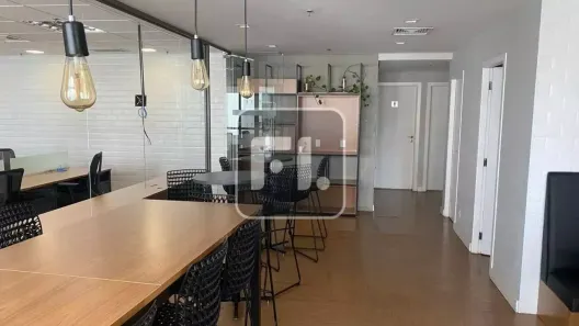 Conjunto Comercial / Sala para venda ou aluguel, 300m² no Vila Olímpia, São Paulo