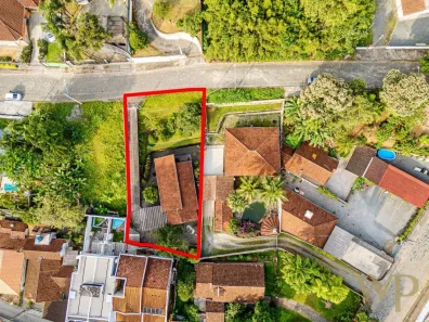 Terreno / Lote / Condomínio à venda, 800m² no Atiradores, Joinville