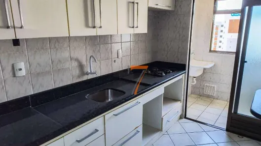 Apartamento com 3 Quartos à venda, 83m² no Barreiros, São José