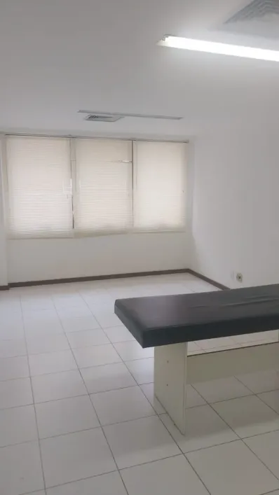 Foto do imóvel - Consultório para alugar com 35 m², 1 banheiro, 1 vaga