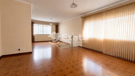 Sobrado com 4 Quartos para alugar, 206m² no Centro, Sorocaba