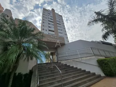 Apartamento com 3 Quartos para alugar, 73m² no Centro, Cascavel