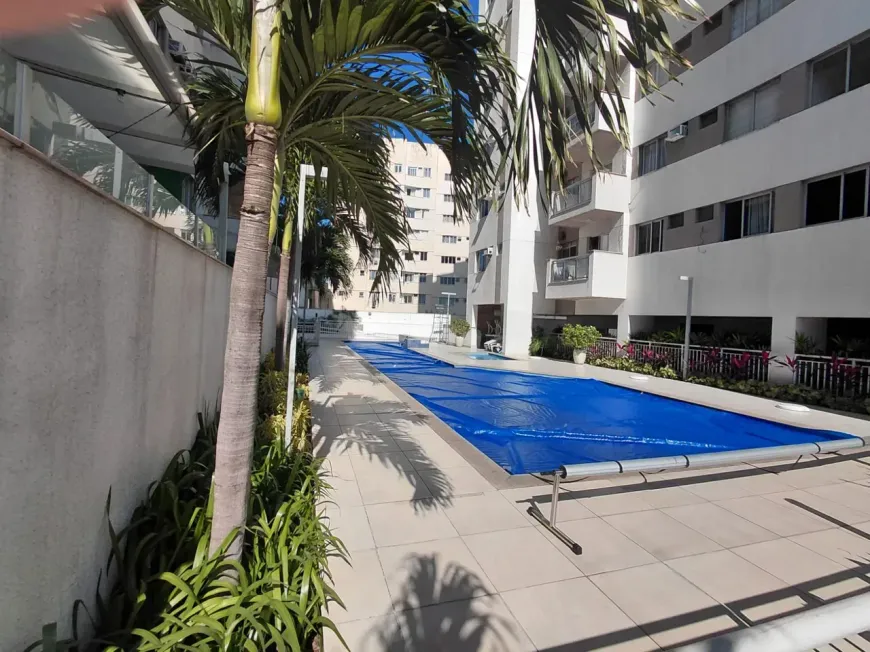 Foto do imóvel - Apartamento mobiliado com 2 quartos, 1 suíte, 1 vaga na garagem e piscina no condomínio para.