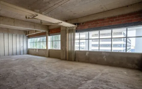Conjunto Comercial / Sala à venda, 253m² no Jardim Karaíba, Uberlândia