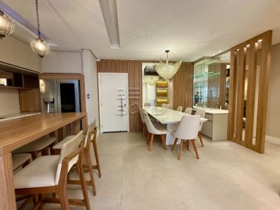 Apartamento com 3 Quartos à venda, 121m² no Campinas, São José