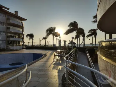Apartamento com 3 Quartos à venda, 144m² no Canasvieiras, Florianópolis
