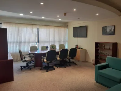 Conjunto Comercial / Sala com 7 Quartos à venda, 263m² no Boa Viagem, Recife
