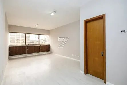 Conjunto Comercial / Sala à venda, 27m² no Centro, Curitiba