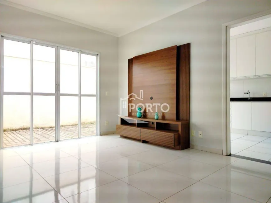 Foto do imóvel - Casa de condomínio para alugar com 216 m², 3 quartos, 3 banheiros, 2 vagas