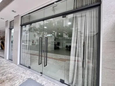 Conjunto Comercial / Sala com 1 Quarto para venda ou aluguel, 145m² no Centro, Balneário Camboriú
