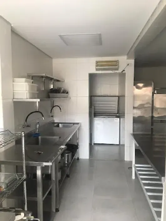 Foto do imóvel - Imóvel comercial para alugar com 1 quarto, 1 banheiro, 100 m², mobiliado e cozinha em