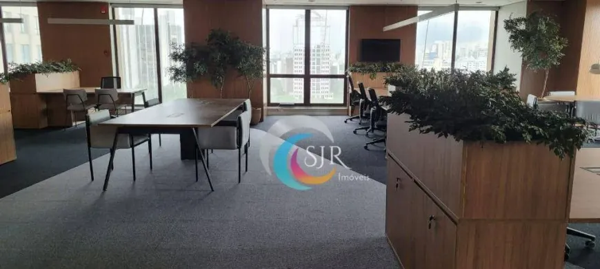 Foto do imóvel - Sala/Conjunto/Escritório mobiliado com ar-condicionado, 267 m², 4 banheiros e 7 vagas para.
