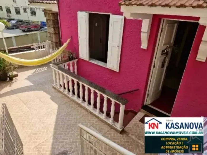 Foto do imóvel - Casa para alugar com 3 quartos, 3 banheiros, 1 vaga na garagem e condomínio com piscina em