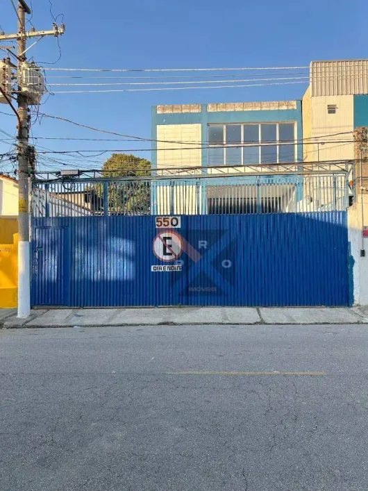 Foto do imóvel - Galpão/Depósito/Armazém para alugar com 2 banheiros, 4 vagas na garagem e 530 m² em