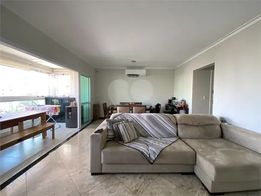 Foto do imóvel - Apartamento à venda com 3 quartos, 3 suítes, 125 m², 5 banheiros e 2 vagas próximo ao Metrô.