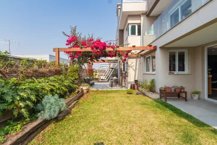 Casa de Condomínio com 4 Quartos à venda, 411m² no Campo Comprido, Curitiba