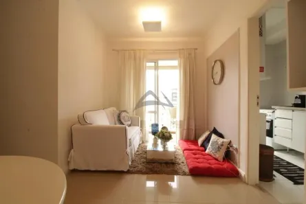 Apartamento com 2 Quartos para alugar, 50m² no Centro, Campinas