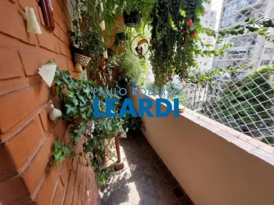 Apartamento com 2 Quartos à venda, 120m² no Santa Cecília, São Paulo