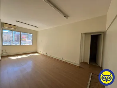Conjunto Comercial / Sala com 11 Quartos para alugar, 250m² no Centro, Florianópolis