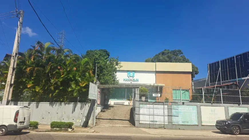 Foto do imóvel - Ponto comercial para alugar com 300 m², 3 banheiros e 4 vagas na garagem em