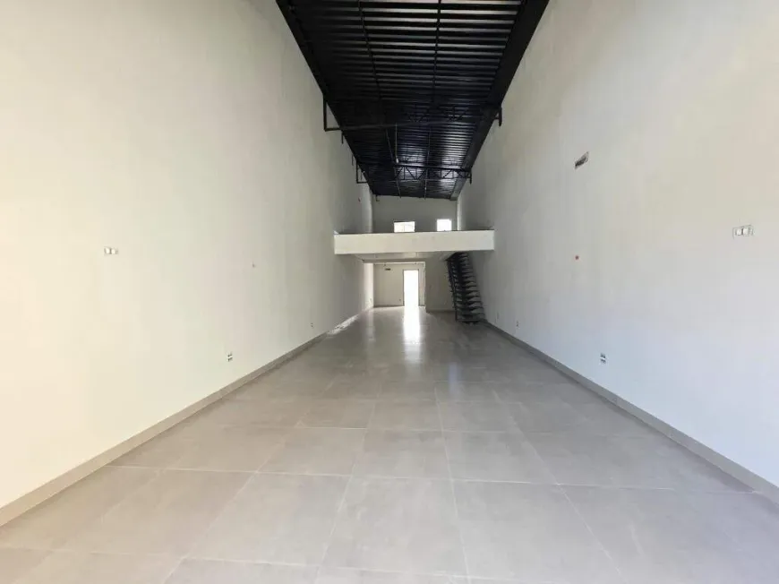Foto do imóvel - Ponto comercial/Loja/Box para alugar com 128 m², 2 banheiros, 2 vagas