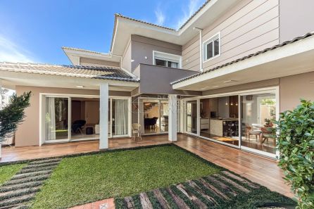 Casa de Condomínio com 3 Quartos à venda, 380m² no Campo Comprido, Curitiba