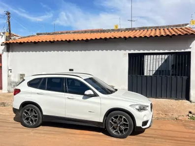 Casa com 3 Quartos à venda, 150m² no Santa Maria, Brasília
