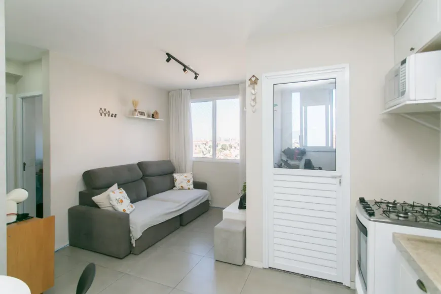 Foto do imóvel - Apartamento à venda com 2 quartos, 1 banheiro, 1 vaga na garagem e condomínio com elevador e.