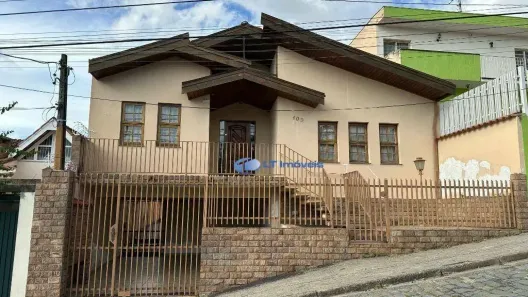 Casa com 3 Quartos à venda, 210m² no Centro, Jacareí