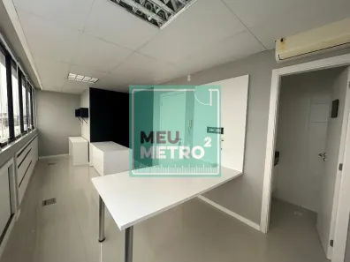 Conjunto Comercial / Sala à venda, 27m² no Estreito, Florianópolis
