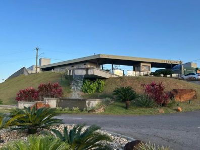 Terreno / Lote / Condomínio à venda, 560m² no Primeira Linha, Criciúma
