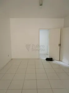 Conjunto Comercial / Sala para alugar, 50m² no Centro, Pelotas