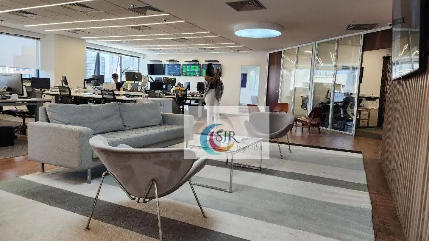 Foto do imóvel - Sala/Conjunto/Escritório para alugar com 290 m², 4 banheiros, HOME OFFICE e 6 vagas na garagem.