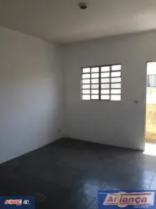 Casa com 2 Quartos para alugar, 70m² no Cidade Brasil, Guarulhos
