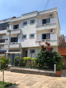 Prédio/Edifício Inteiro com 12 Quartos à venda, 681m² no São João, Porto Alegre