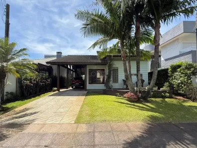 Casa de Condomínio com 2 Quartos à venda, 124m² no Capão da Canoa, Capão da Canoa