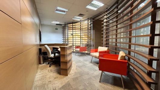 Conjunto Comercial / Sala à venda, 338m² no Alphaville Industrial, Barueri