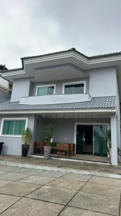 Foto do imóvel - Casa para alugar com 250 m², 4 quartos, 6 banheiros, 5 vagas
